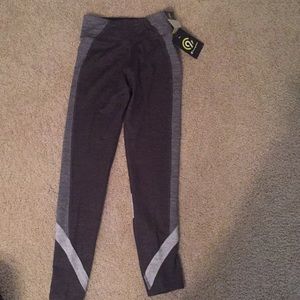 Girls athletic leggings